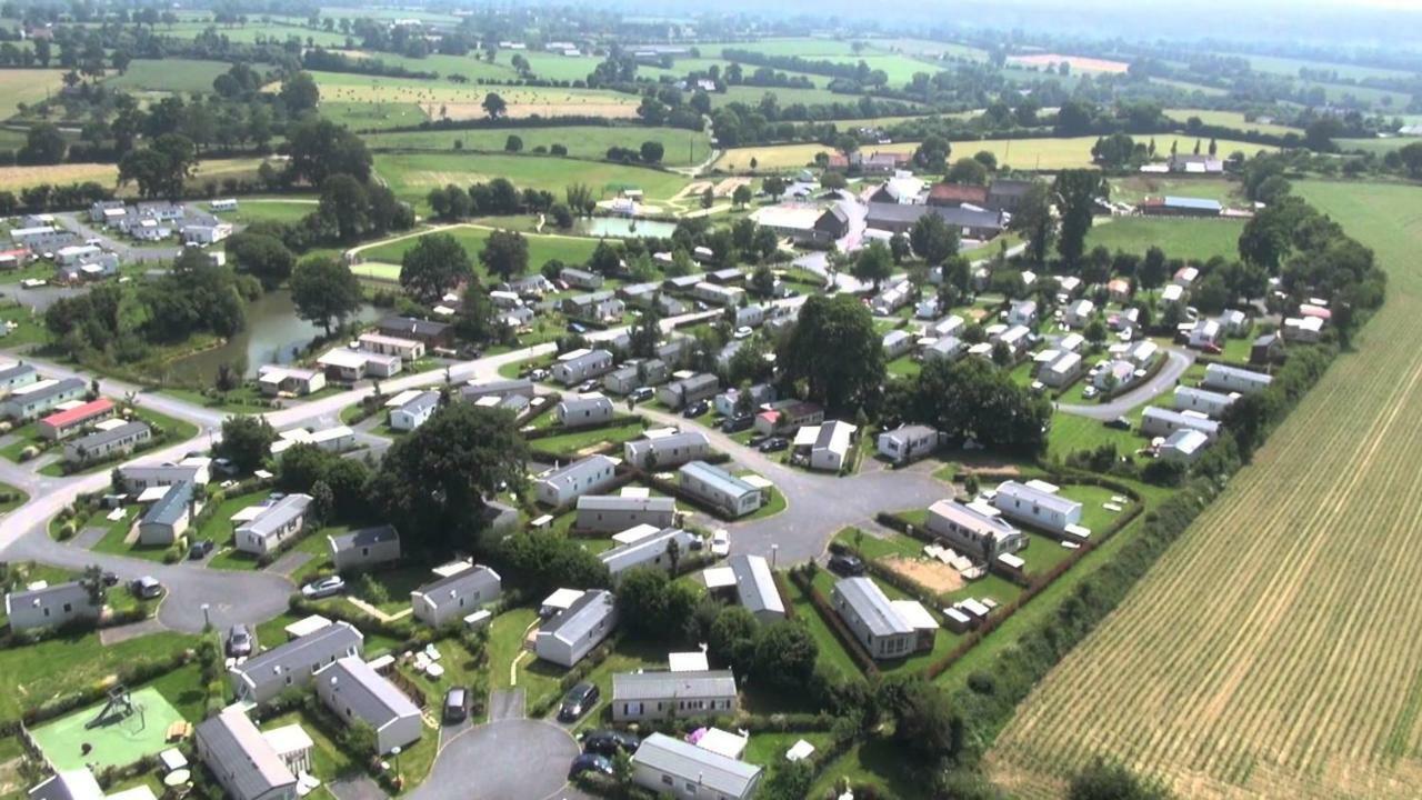 Zenloc **** Hotel Litteau Buitenkant foto
